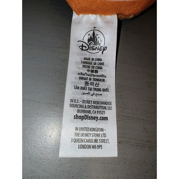 Disney Munchlings Baked Treats Daisy Duck Trippleberry Cheesecake Plush - Picture 6 of 8